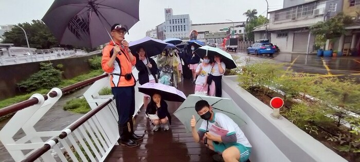113學年度大窠溪走讀教學活動圖片