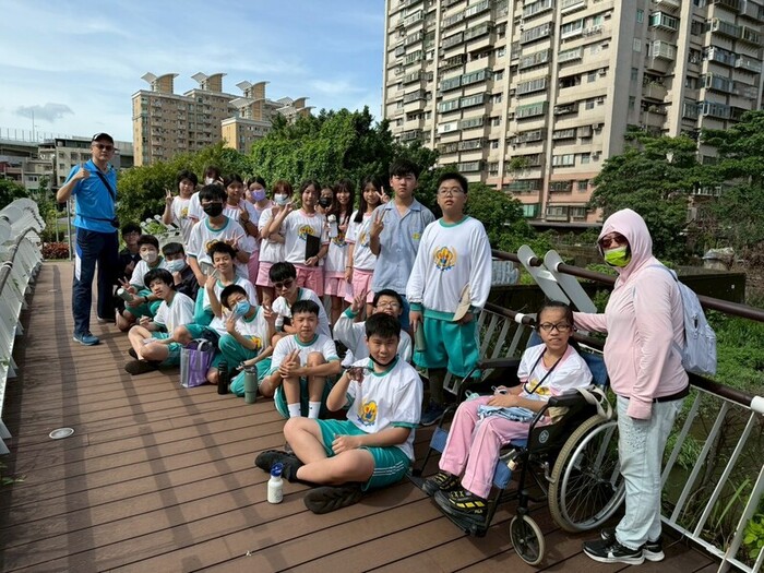 113學年度大窠溪走讀教學活動圖片