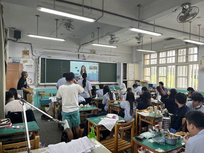 九年級「包高中」祈福活動圖片